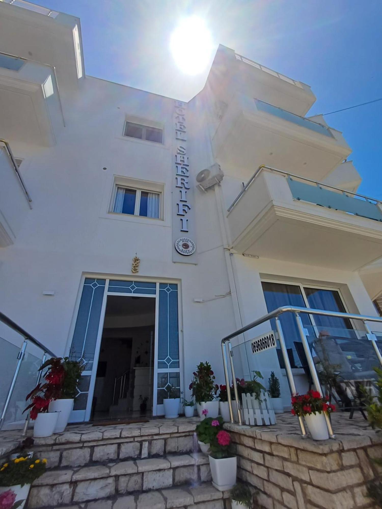 Hotel Sherifi Sarandë Buitenkant foto