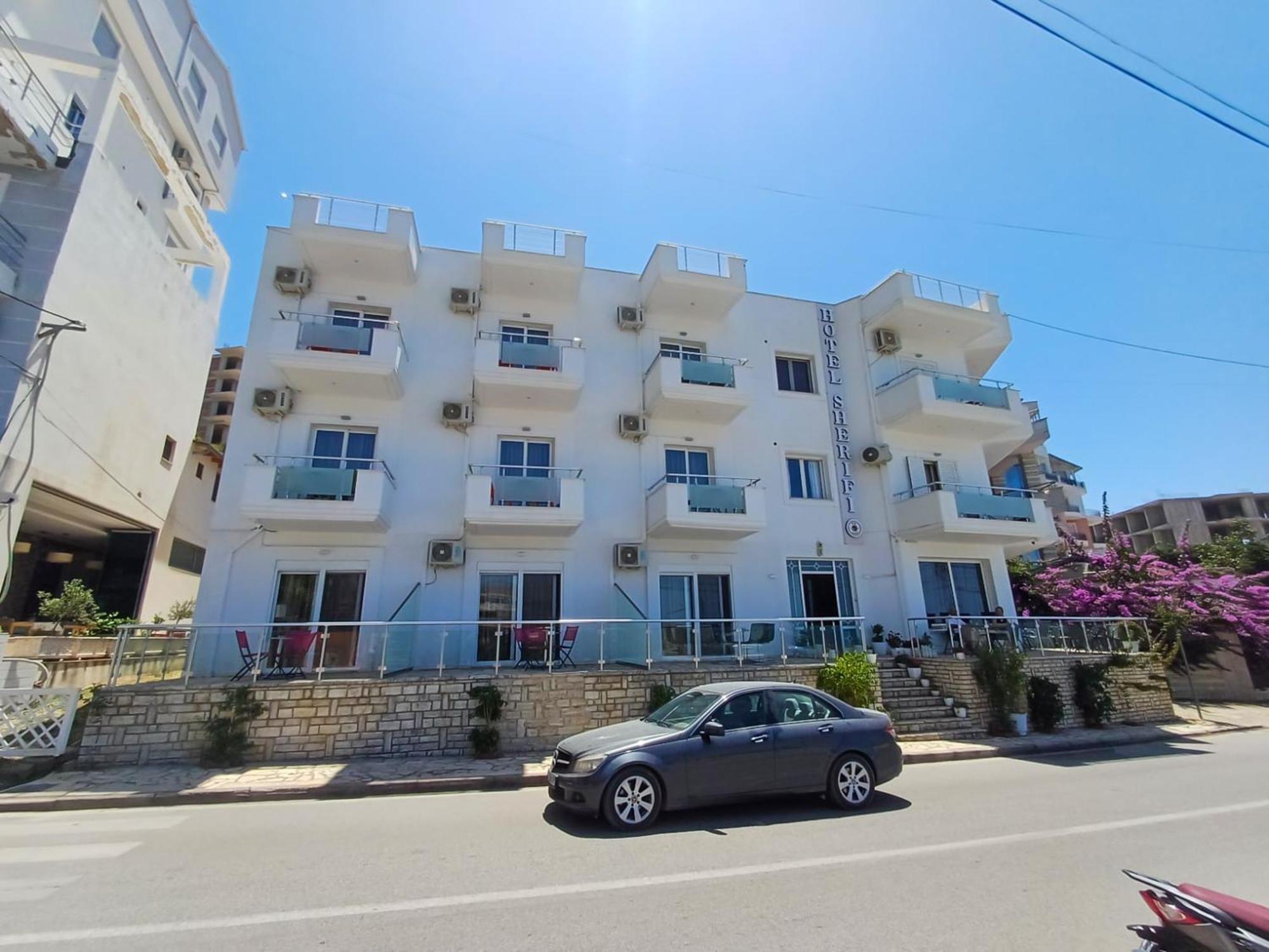 Hotel Sherifi Sarandë Buitenkant foto